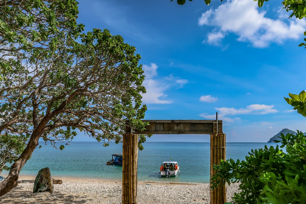 Discover Hon Cau Island, Con Dao Tour - photo 5